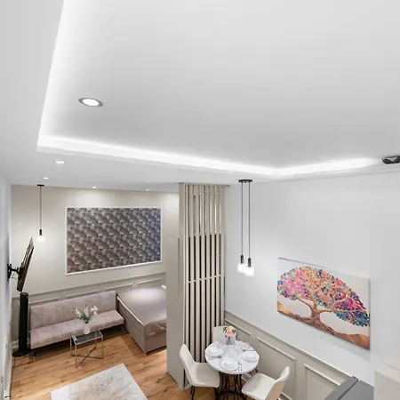 Modernes Mit Schlafebene Nahe Ku Damm * Berlin