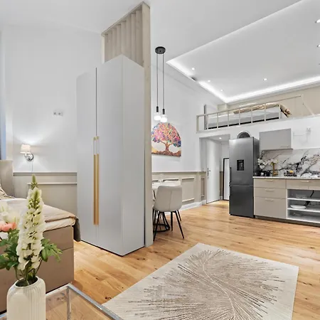 Modernes Mit Schlafebene Nahe Ku Damm Apartment *