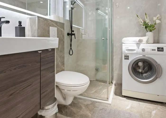 Modernes Mit Schlafebene Nahe Ku Damm Berlin